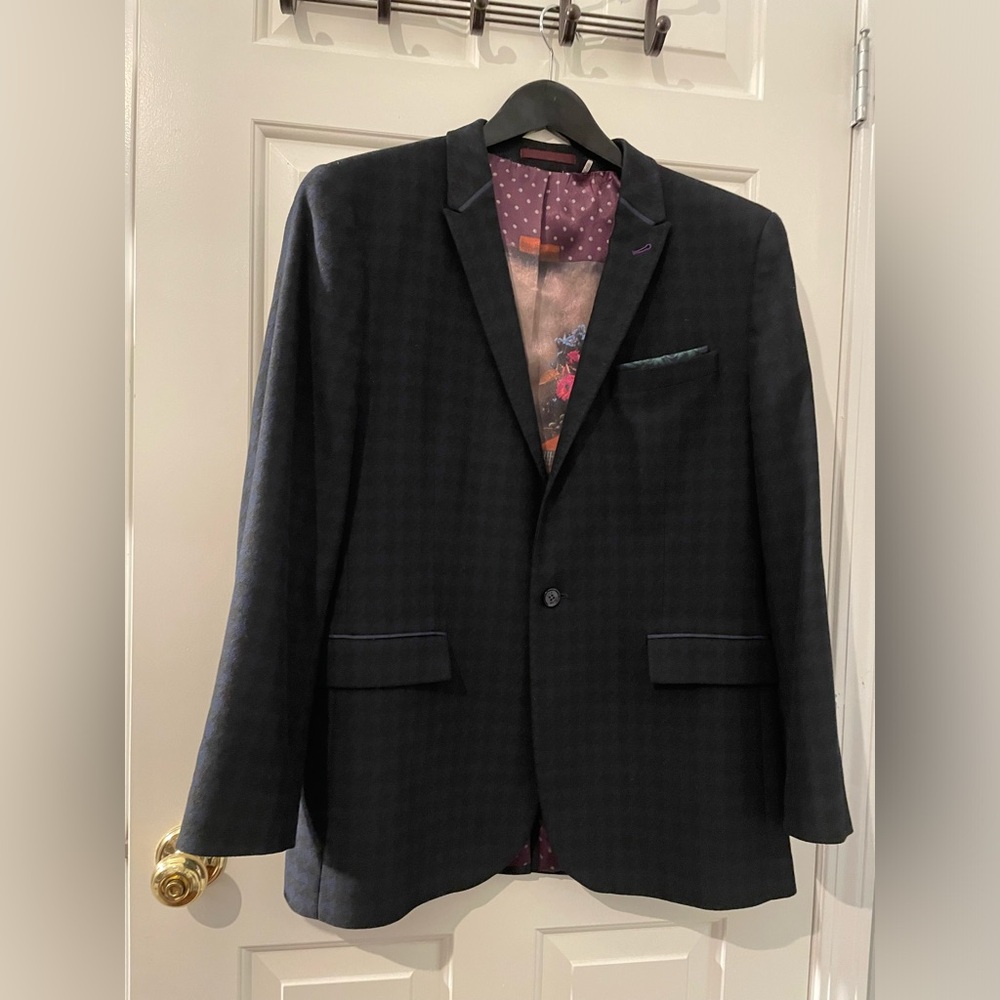 Ted Baker London Men’s Navy and Black Houndstooth Blazer Size 6
